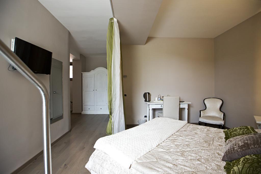 Hotel Tiro a Volo Pozzuoli Esterno foto